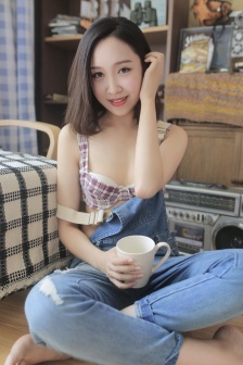 狂涨肥白的玲珑的肉蚌